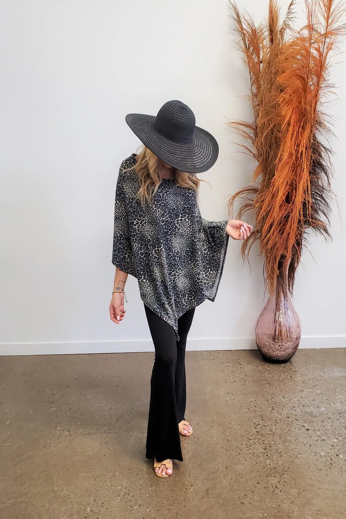 Blk Leopard Poncho Lounge Suit