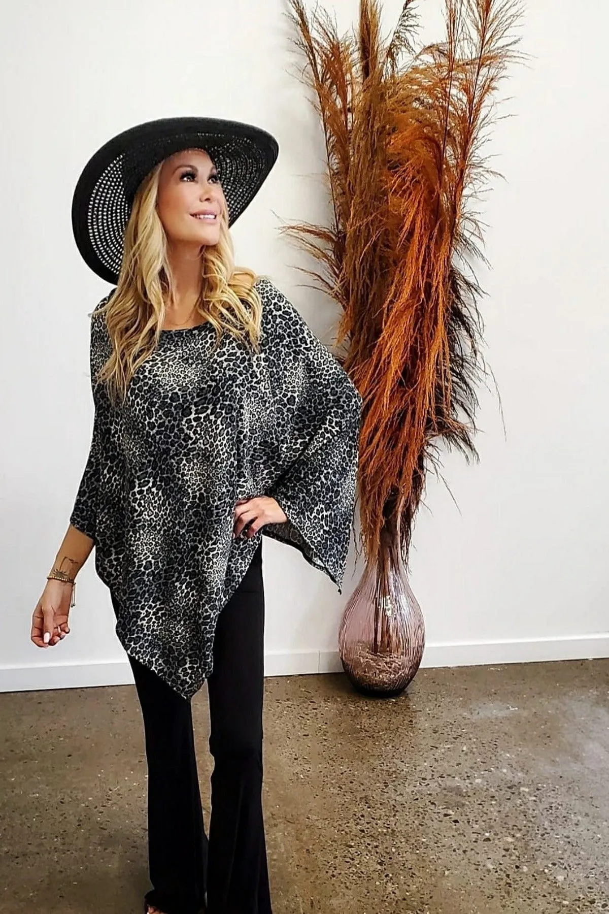Blk Leopard Poncho Lounge Suit