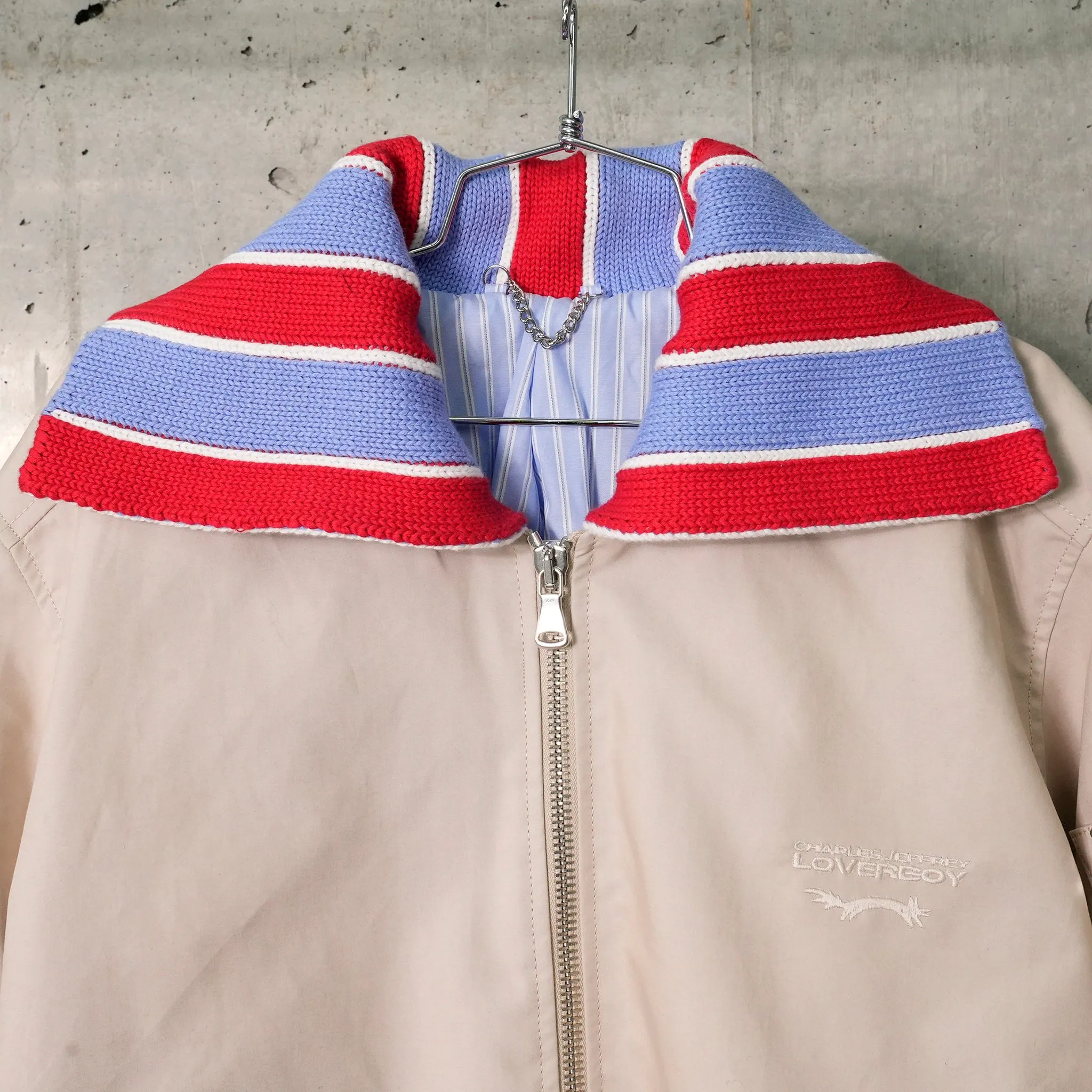BOMBER JACKET WITH KNIT COLLAR / BEIGE