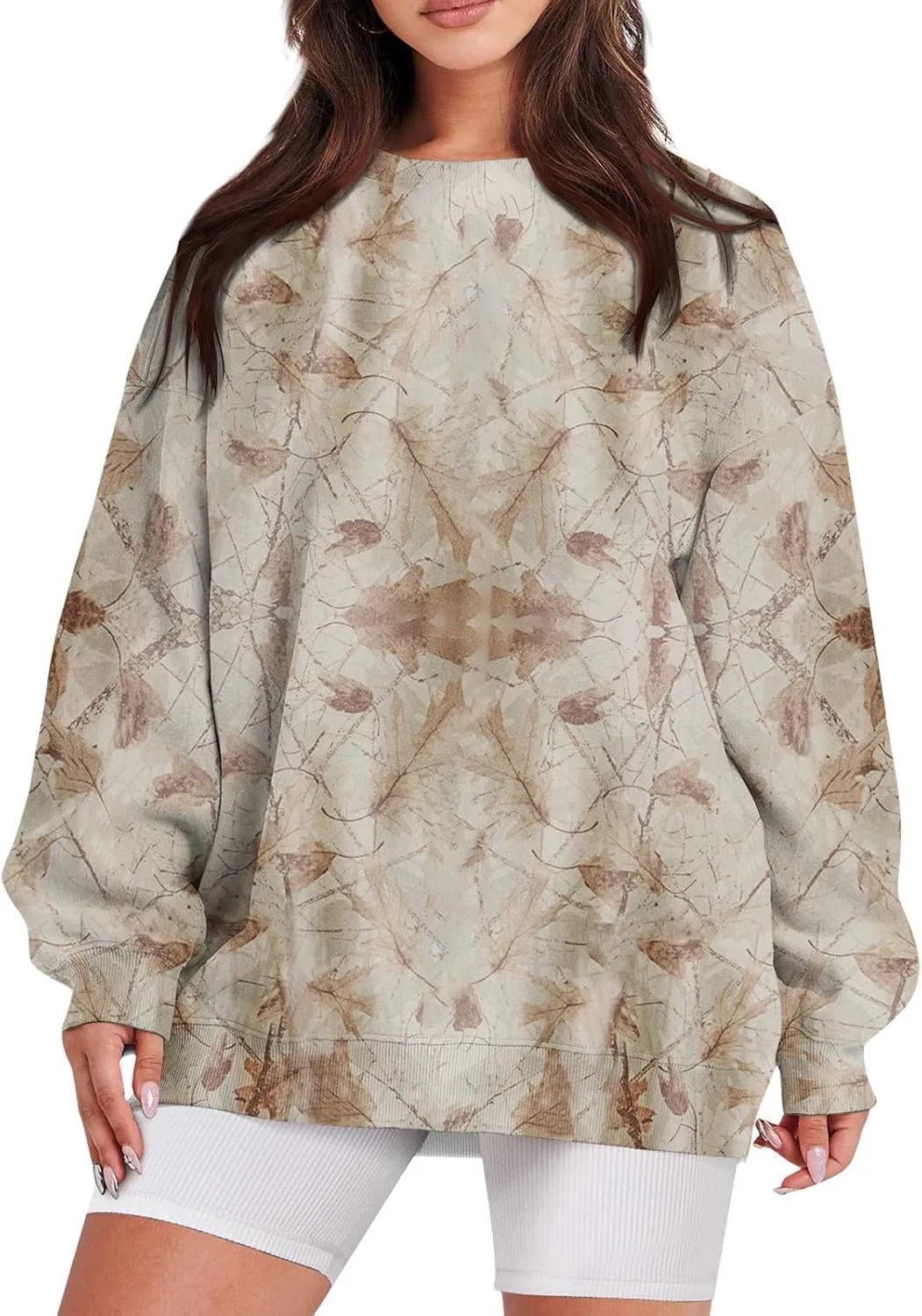 Camo Sweatshirt for Women Oversized Maple Leaf Print Sweatshirts Casual Long Sleeve Camo Crewneck Sweatshirt