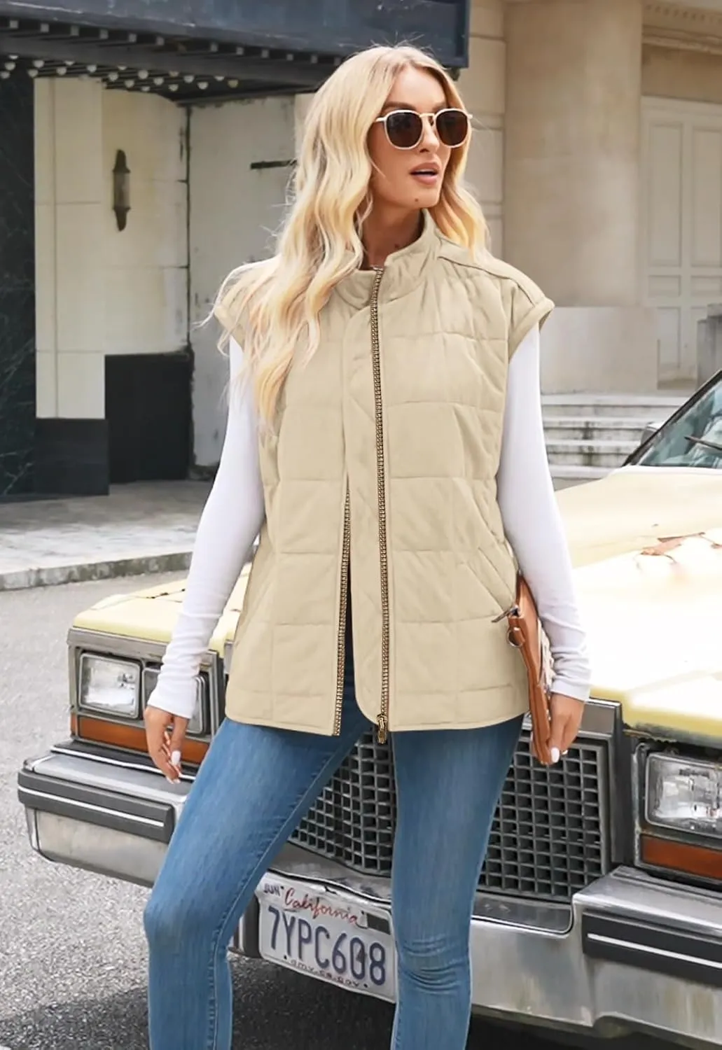 ETCYY Womens Oversized Vest Trendy Fall 2025 Sleeveless Lightweight Quilted Jacket Casual Winter Zip Up Coat Outwear
