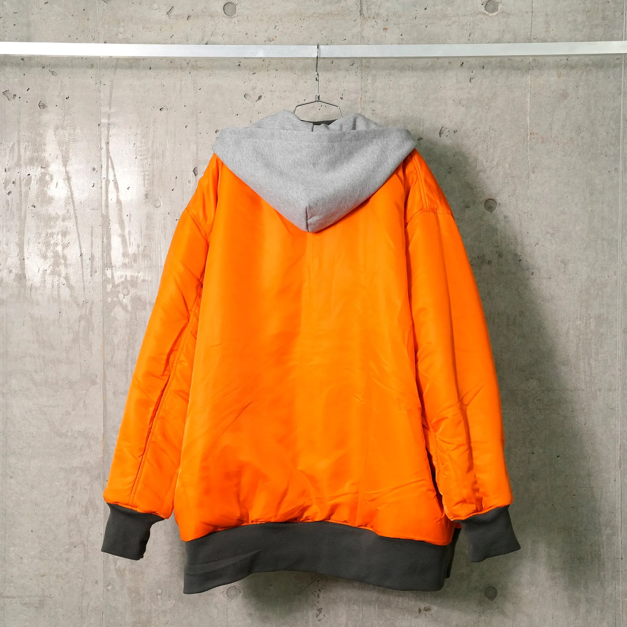 GIANT DETACHABLE HOODED NYLON PADDE BOMBER JACKET / OLIVE DRAD