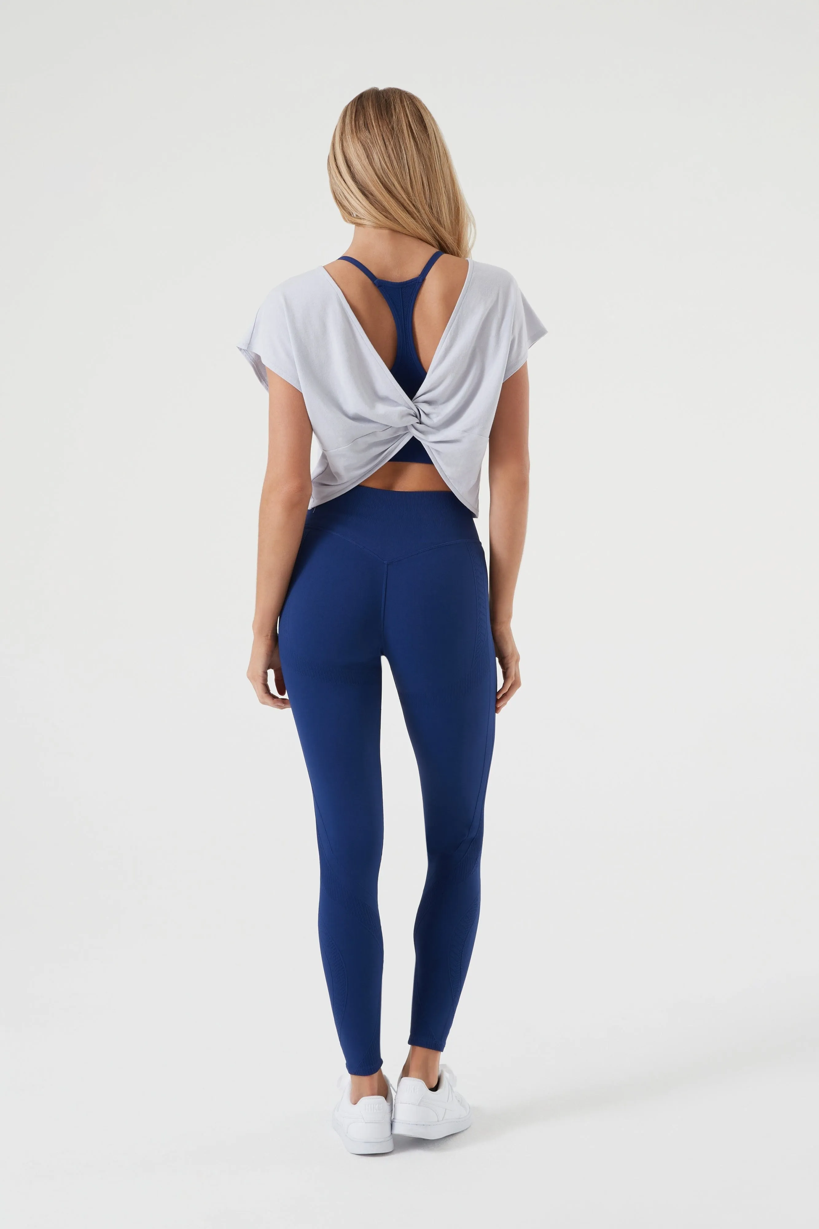 Liza Twist Top - Versatile and Chic Twist Tee