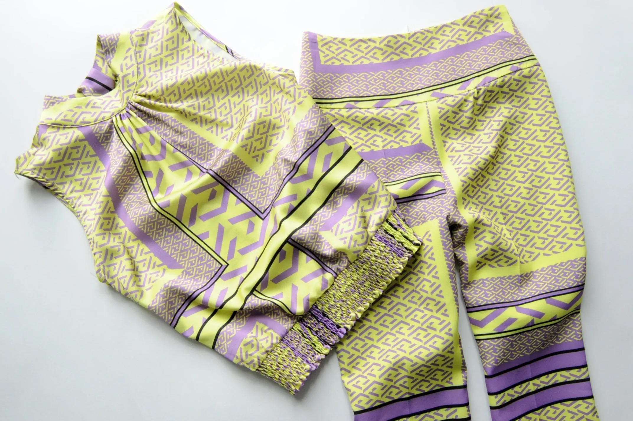 Modern art graphic printed satin co-ord