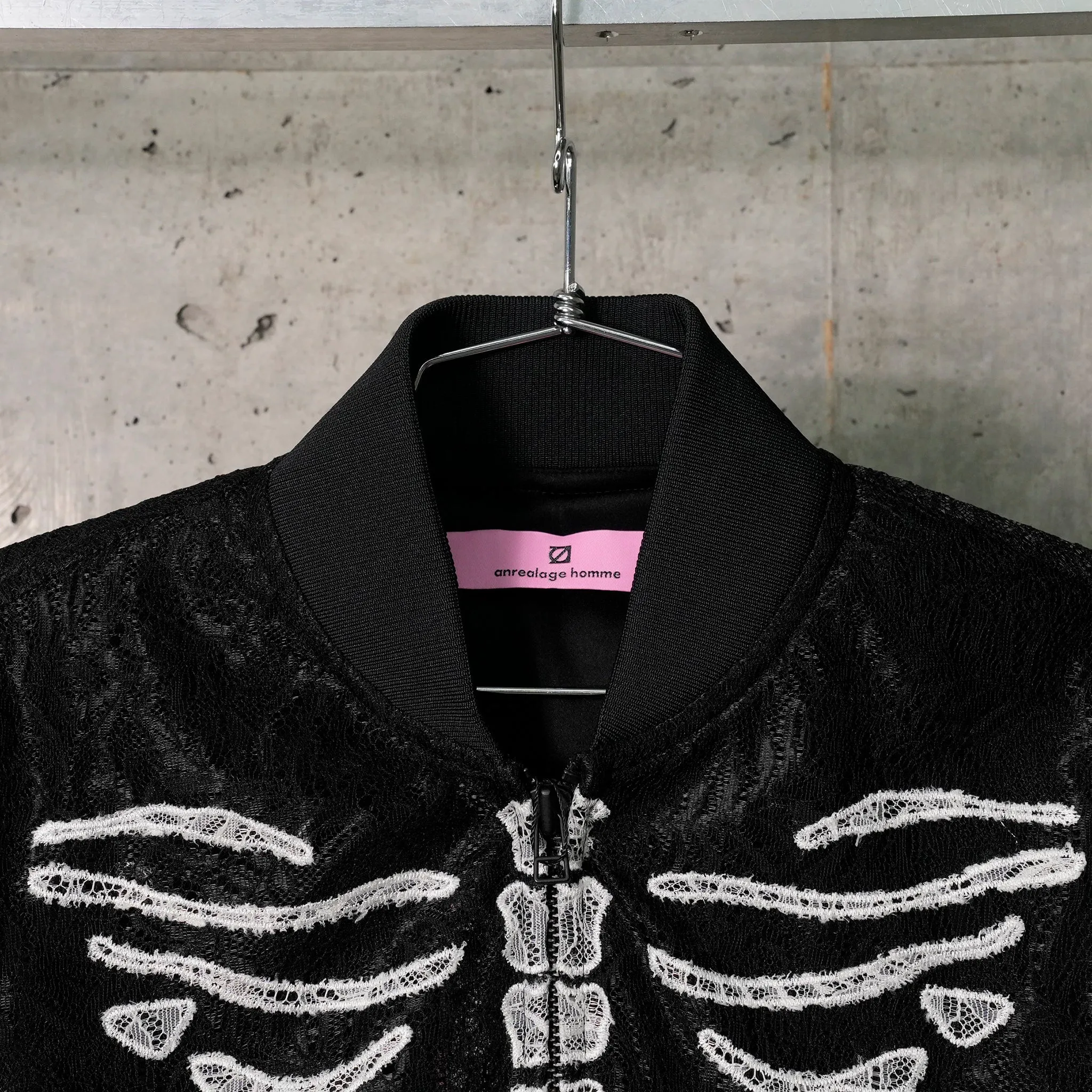 PATCHWORK BONE LACE BOMBER BLOUSON / BLACK
