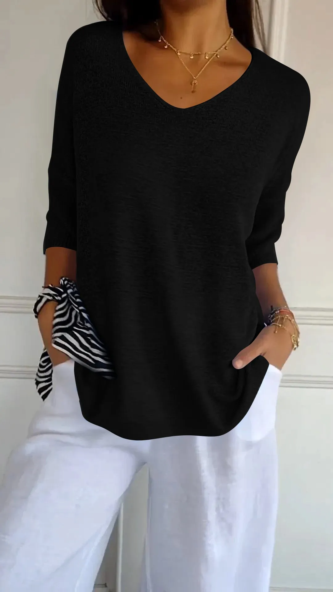 Pearl - Comfortable Soft V-neck Top