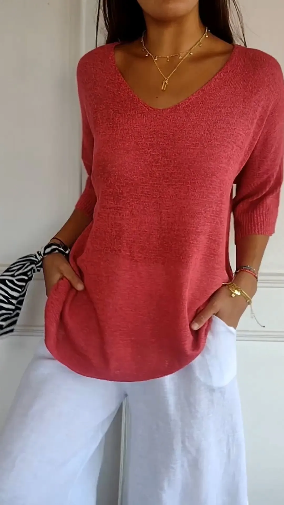 Pearl - Comfortable Soft V-neck Top