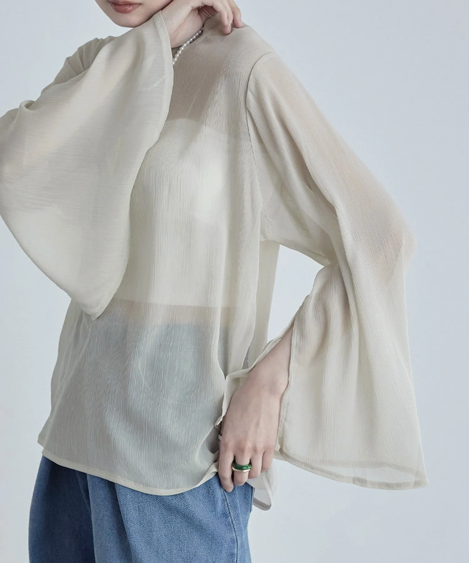 Slit sleeve pleats sheer tops