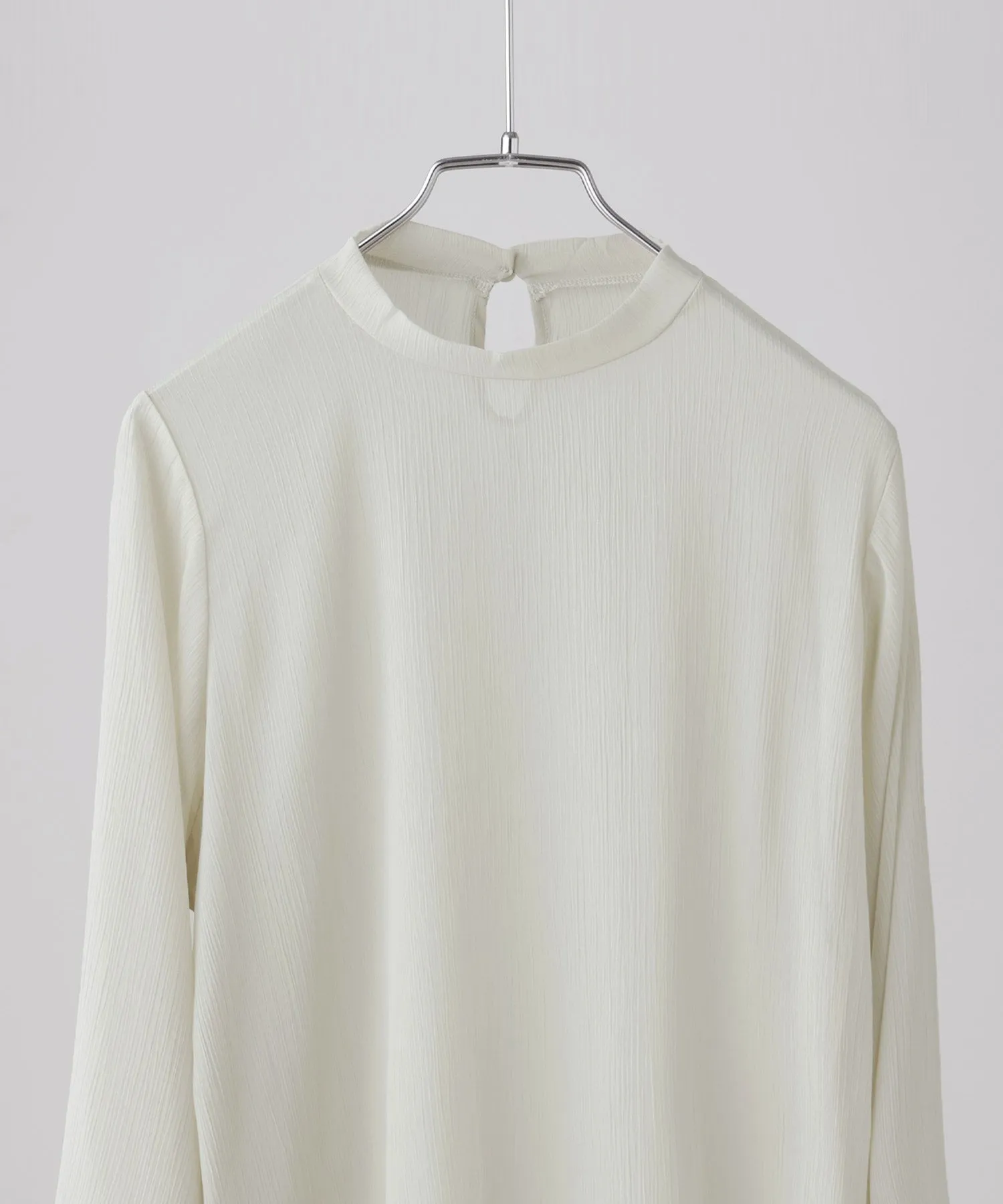 Slit sleeve pleats sheer tops