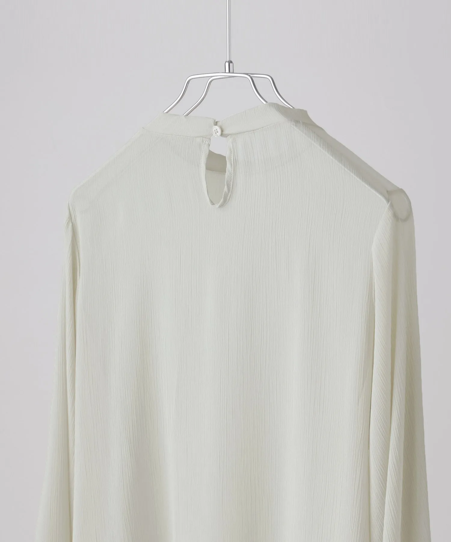 Slit sleeve pleats sheer tops