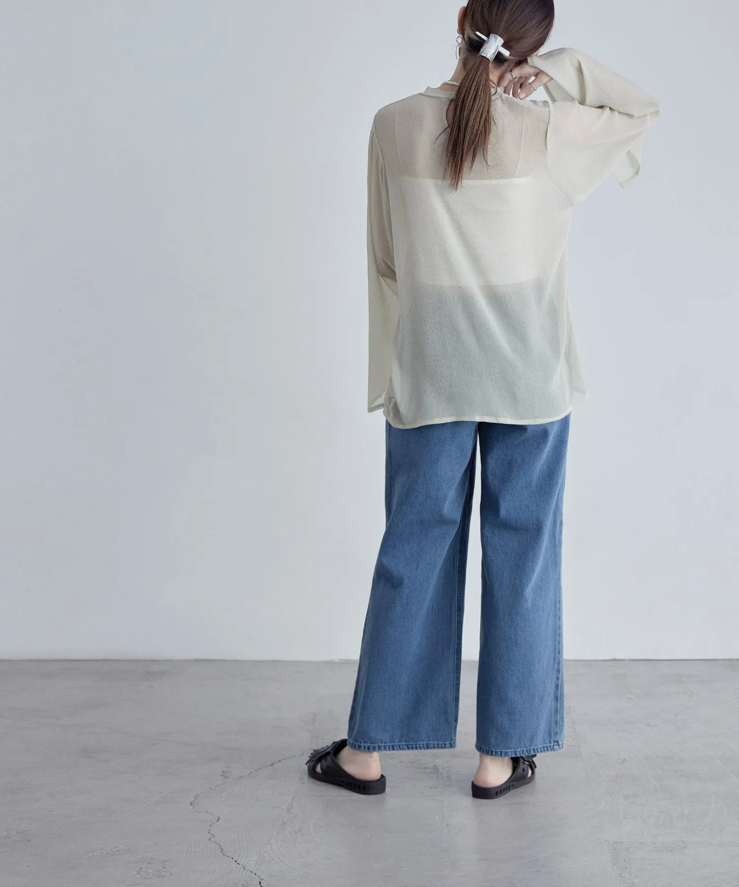 Slit sleeve pleats sheer tops