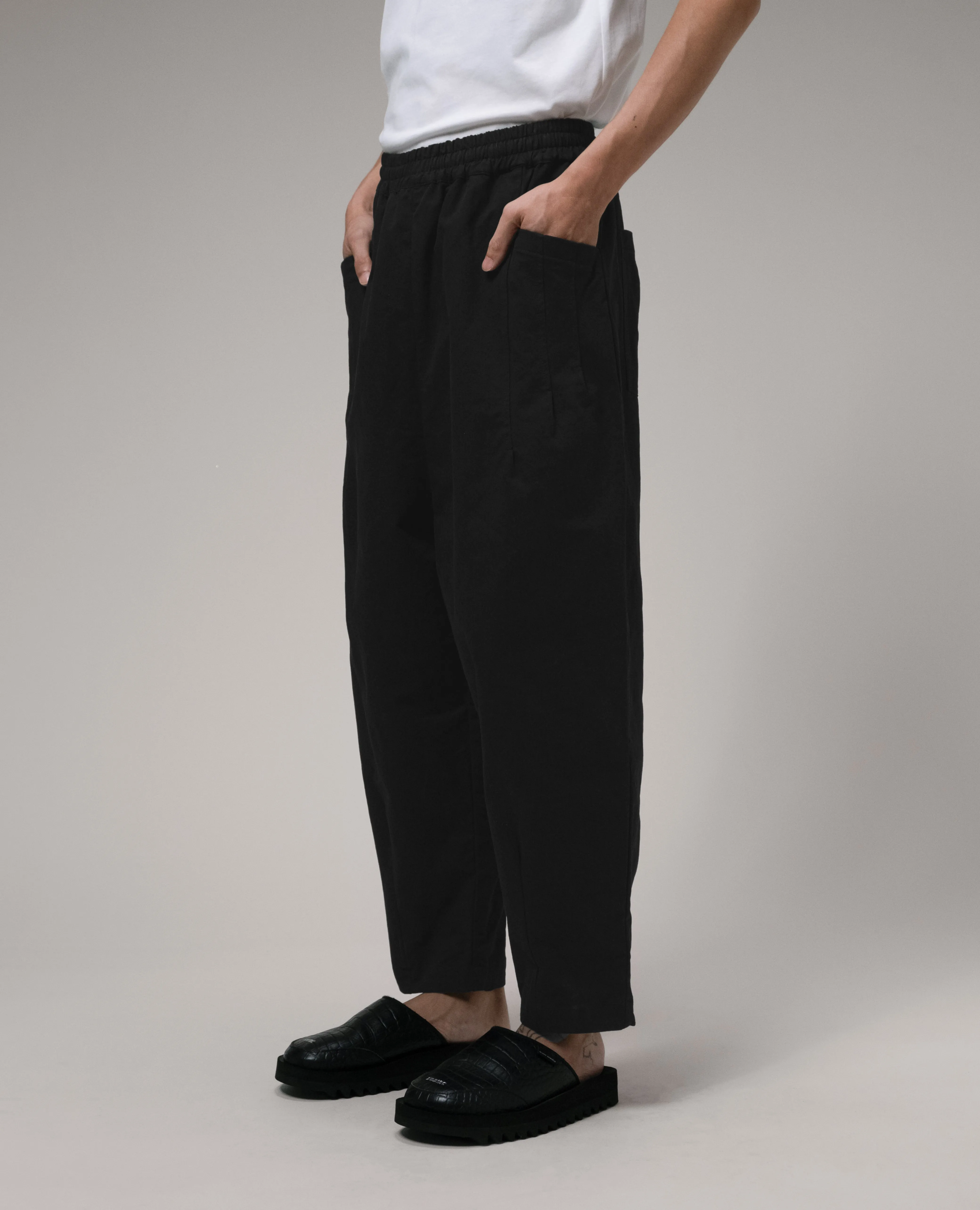 Unisex: The Loose Pants (Black)